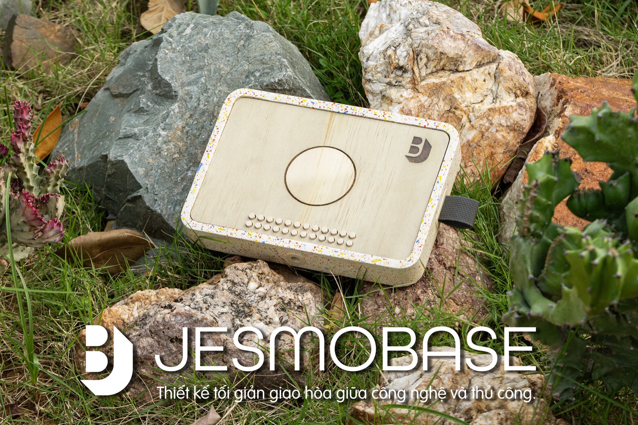 Jesmobase — Chiếc Base tối giản giao hòa giữa Công nghệ & Thủ công