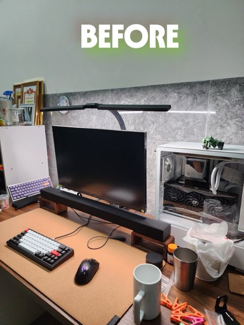 Soundbar hanger - giải pháp treo loa gọn gàng cho bàn làm việc