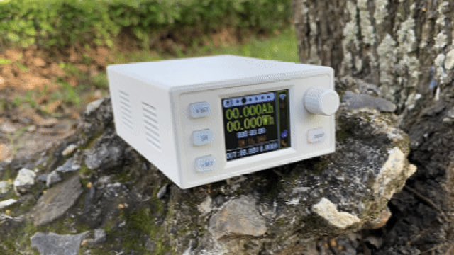 WHITE DESK Charger & Power